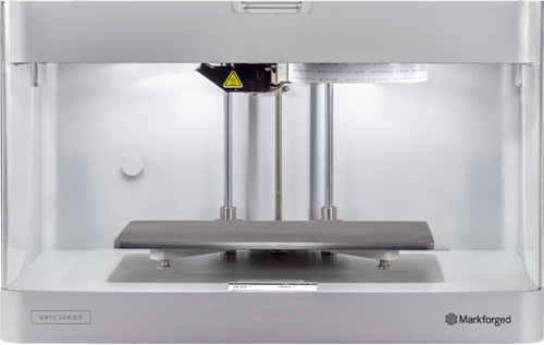 Stampante 3D Markforged Onyx One: precisa, bella e industriale.