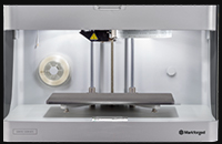 La stampante 3D Markforged Onyx Pro stampa in Onyx + Fibra di vetro | 3D Company