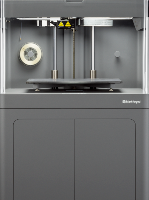Stampante 3D Markforged X5 per parti rinforzate in fibra luna di vetro | 3D Company